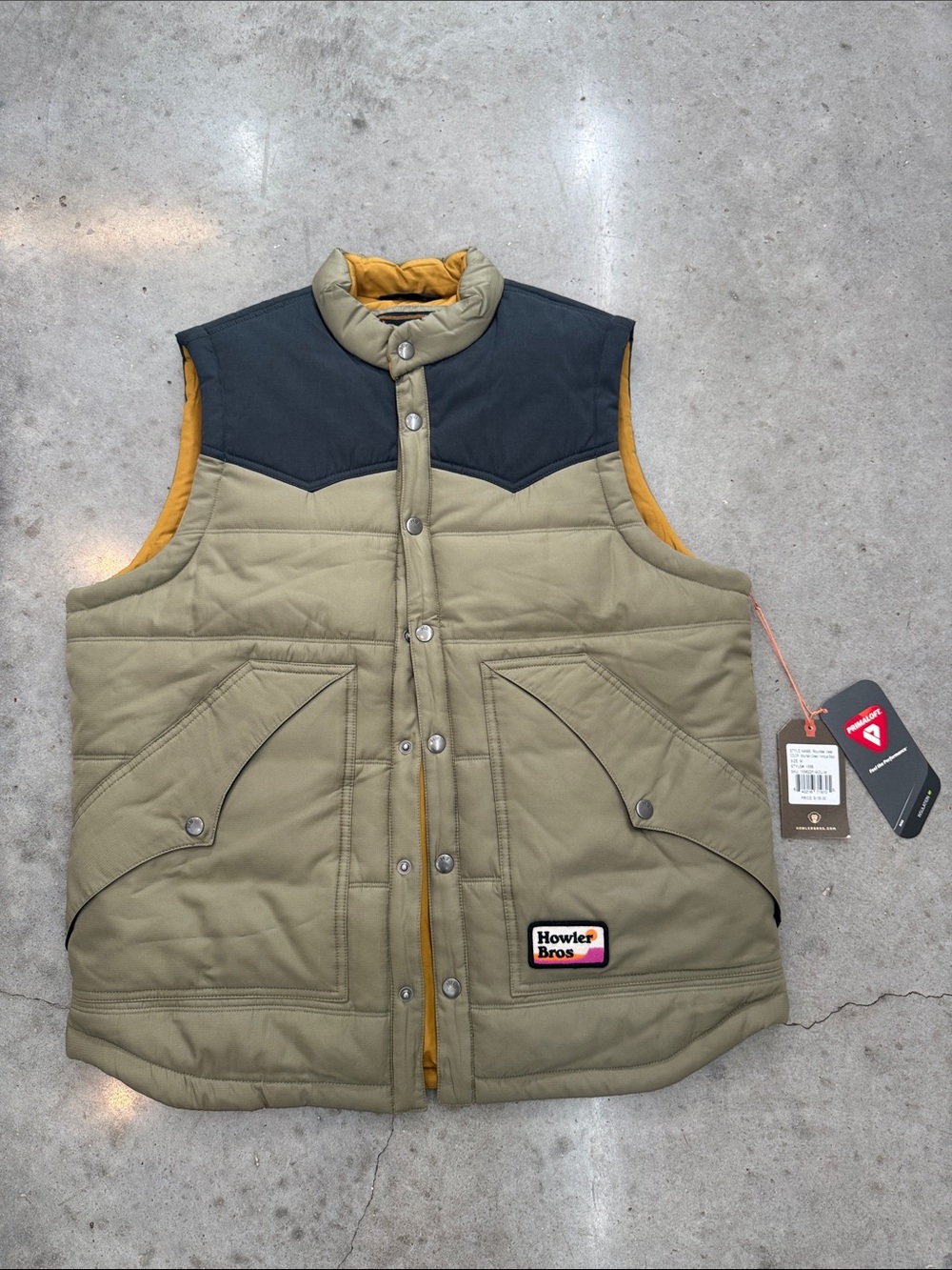 NWT Howler Brothers Rounder Vest – Size M – Mountain Green/Antique Black